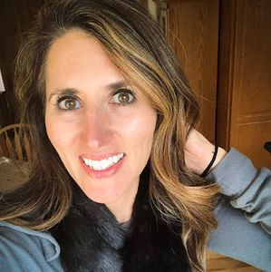 Meet your Posher, Vanessa